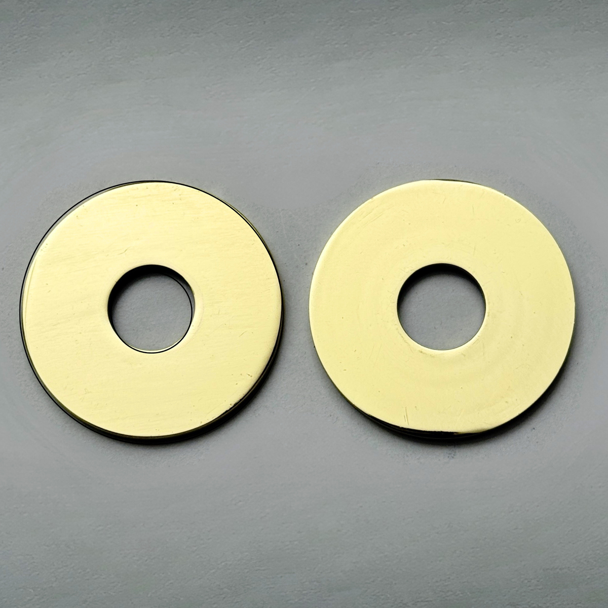Unlacquered Brass Flat Face Plates for Wall Mount Faucets, 1/2 inch Solid Brass Flat Escutcheons - image 1